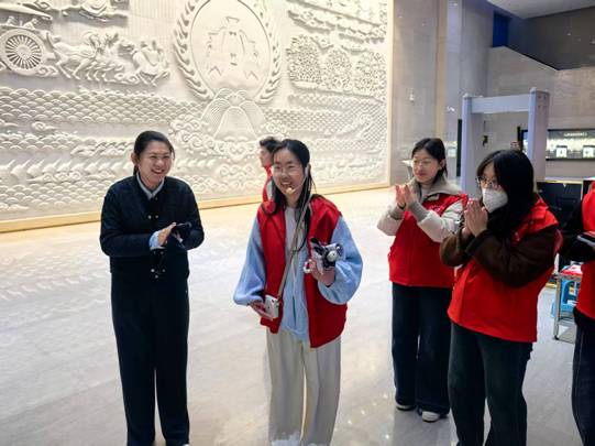 图示, 示意图
中度可信度描述已自动生成:ver1
