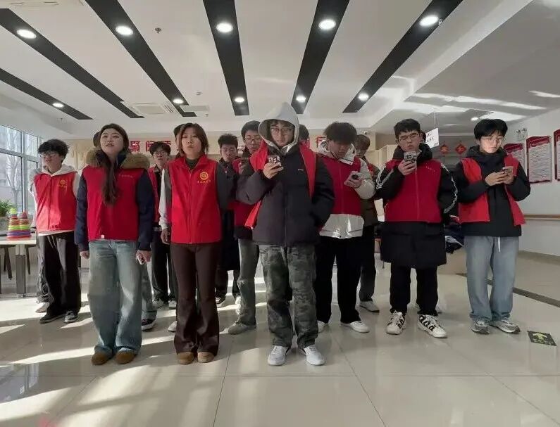 11F81